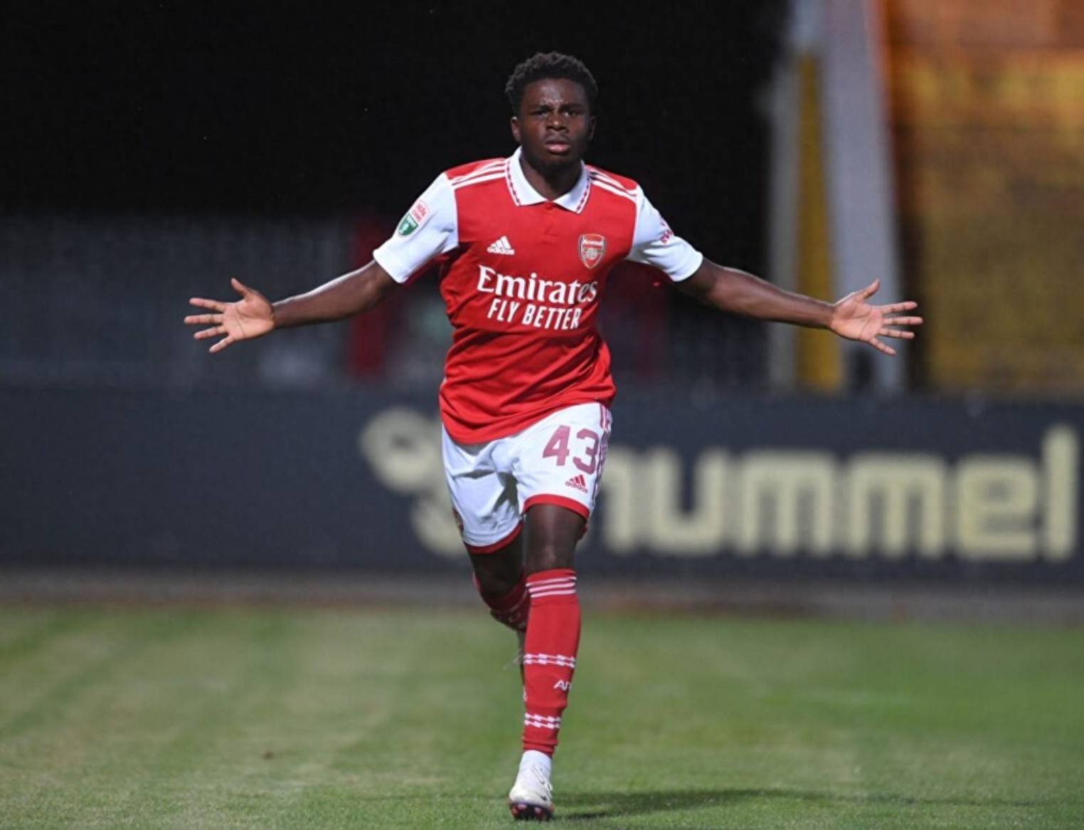 爱游戏中国体育 胡塞武装袭击艾森豪威尔 