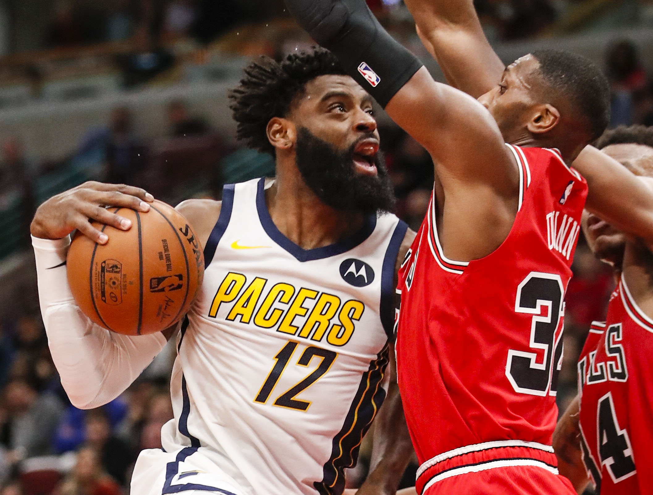 爱游戏体育芝加哥公牛迎NBA总决赛关键赛；转会期伤情更新；赛场秩序良好；赛季目标并未改变的简单介绍